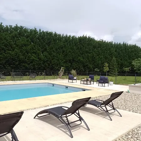 Clos De Lamagistere-gite-piscine *