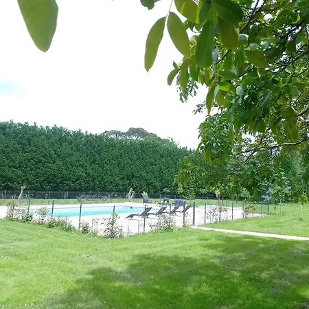 Holiday home Clos De Lamagistere-gite-piscine
